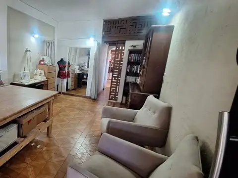 Casa 6 ambientes con 3 baños
