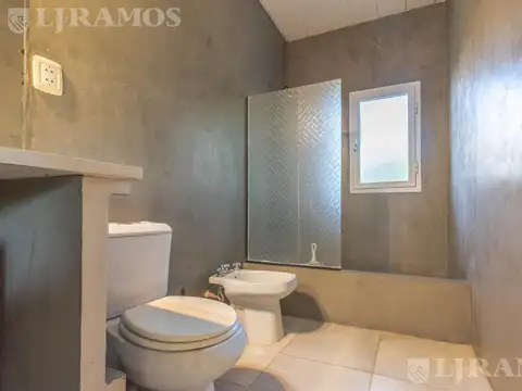 Casa en Alquiler en Pilar, USD 1.200