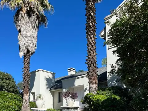 Casa en Venta de 5 dormitorios