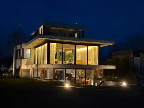 CASA EN VENTA HARAS DEL SUR II 3 DORMITORIOS