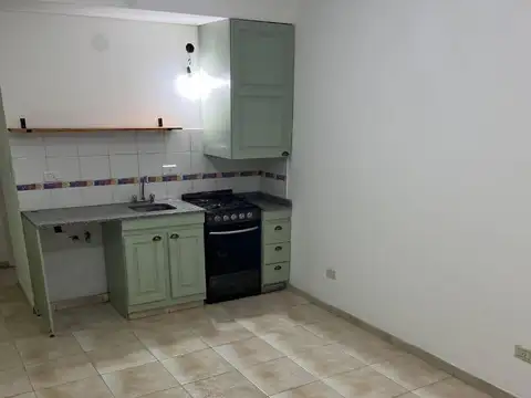 ALQUILER DEPARTAMENTO 2 AMBIENTES CON BALCON AL FRENTE