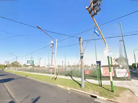 Av. Arturo Illia al 1600