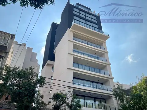 A estrenar! Piso de 4 amb con cochera cubierta + baulera