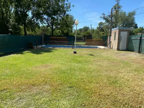 Casa 4 ambientes con 1 baño