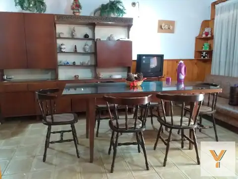 8 e/ 5 y 7