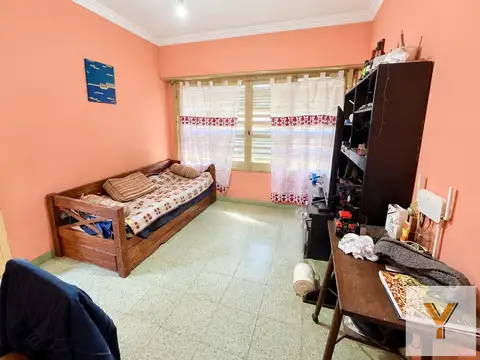 Casa 2 ambientes con 1 baño