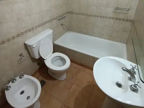 Departamento en Alquiler en Ciudad Jardín del Palomar, $ 500.000