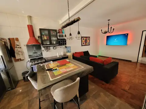 Casa 3 ambientes con 2 baños