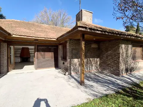 Casa en Alquiler en City Bell, $ 1.500.000