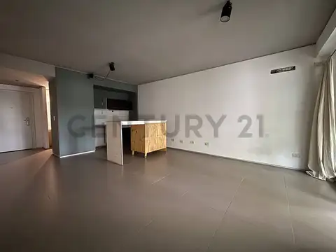 Monoambiente amplio y luminoso con balcón al frente – Palermo