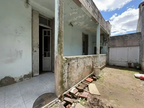 Casa en Venta en Bernal, USD 89.000