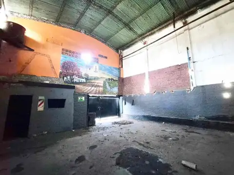 VENTA GALPÓN/DEPÓSITO 769 m2 ZONA CRUCE VARELA