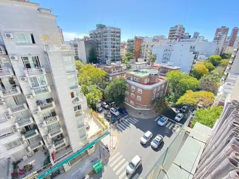 2 AMB - BALCON AL FRENTE - DOS COCHERAS FIJAS - OR. NORTE -SUPER LUMINOSO