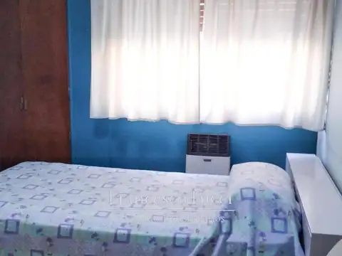 Depto Tipo Casa 4 ambientes con 2 baños