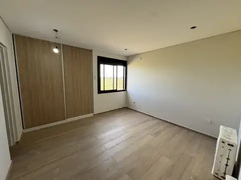 Casa en Venta en Pueblo Esther, USD 154.000