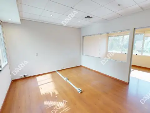 Oficina en Venta al Este