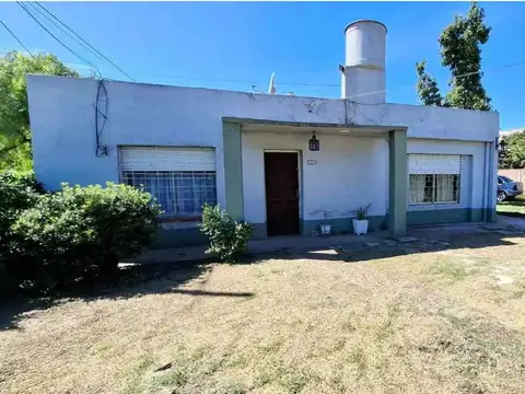 CASA EN VENTA + LOTE