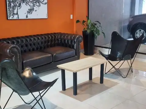 Bartolome Cruz 1800, Piso 5°