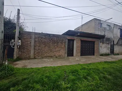 Casa en venta en G. de Laferrere