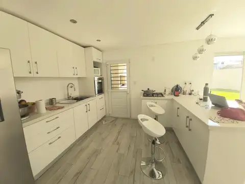 Gral Hilario Lagos 1700