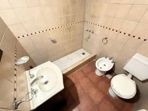 Casa en Alquiler en Ituzaingo, $ 850.000