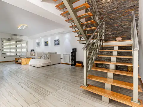 Casa 4 ambientes con 3 baños