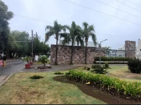 ALQUILER DUPLEX 4 DORMITORIOS EN BARRIO  CHACRA DEL NORTE