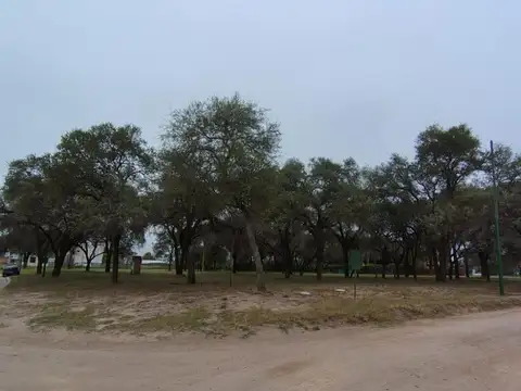 Lote en Valle del Golf