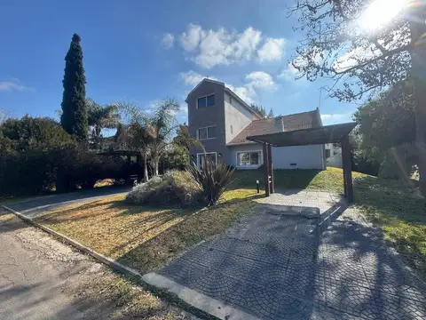 Casa en Venta al Este