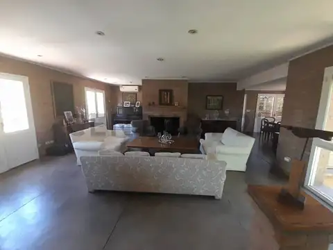 Casa en Venta en San Francisco Del Monte, USD 298.000