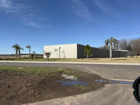 Terreno en Venta de 681,0 m2