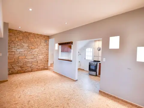 Depto Tipo Casa en Venta de 4 ambientes