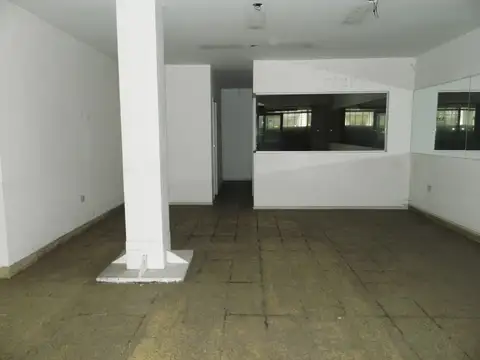 venta de local de 4 plantas en centro