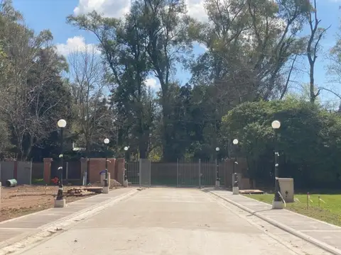 LOTE VENTA LOMAS SAN ISIDRO, ALTO PERU Y DIEGO PALMA  BARRIO SEMI CERRADO