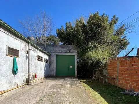 Galpon en venta en calle 43 entre 152 y 153 La Plata