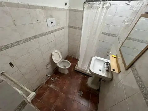 Depto Tipo Casa 2 ambientes con 1 baño