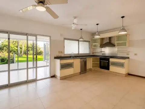 Casa en Venta en La Pradera I, USD 390.000