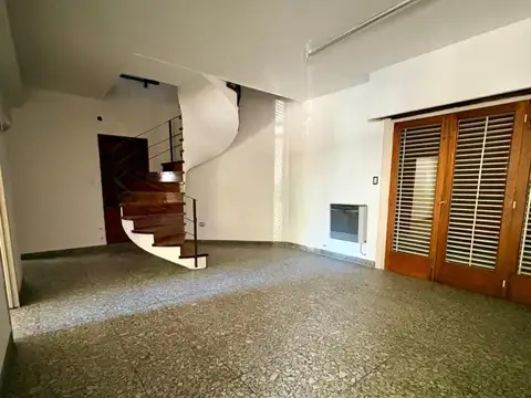 Venta Casa 4 Dormitorios a Refaccionar La Plata