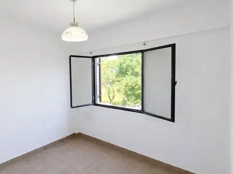 Departamento en Venta en Ezpeleta Oeste, USD 37.500