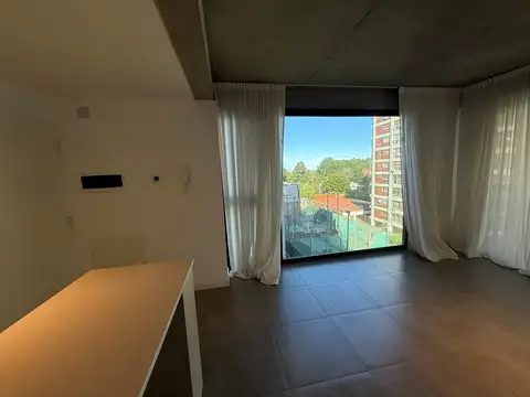 Departamento en Alquiler en Vicente López Vías / Maipú, USD 950