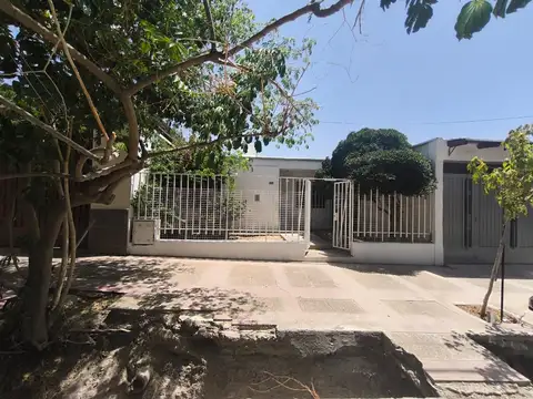 ALQUILER CASA EN LAS HERAS B° JARDÍN MUNICIPAL