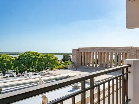 Departamento piso exclusivo de 4 dormitorios frente al Monumento Nacional a la Bandera