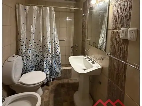 Casa en ALQUILER - Caseros