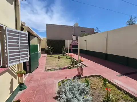 Casa en Venta al Este