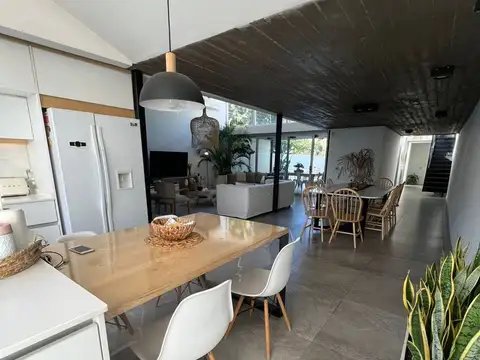 Intendente Revoredo 1100