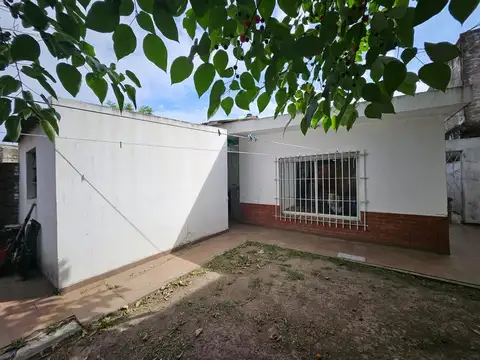 VENTA CASA-3 AMB-SAN MIGUEL