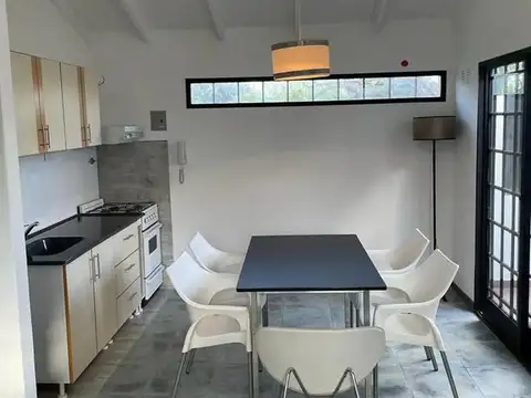 Departamento Dos Ambientes En Villa Sarmiento