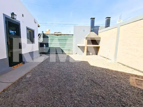 Departamento en Alquiler en Centenario, $ 800.000