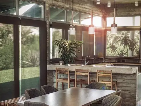 Casa en Alquiler de 3 dormitorios