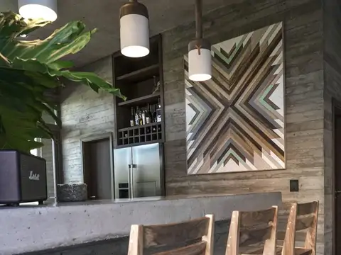Casa 4 ambientes con 3 baños
